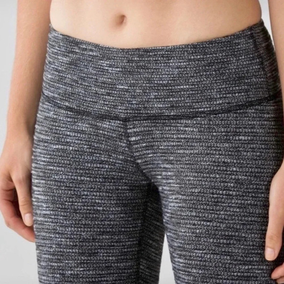 Lululemon Wunder Under Legging Pants IlI - Picture 2 of 5